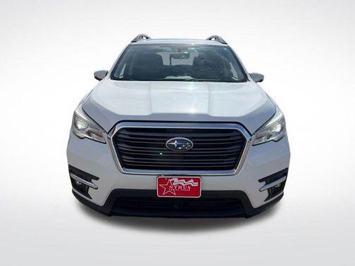 Crystal White Pearl 2020 Subaru Ascent Limited 7-Passenger