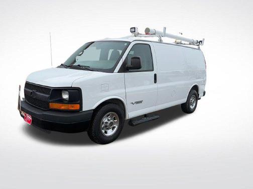Summit White 2014 Chevrolet Express 2500 Work Van