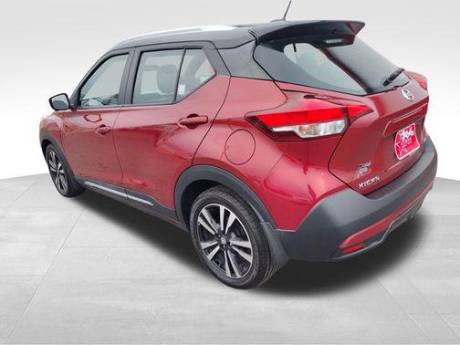 2018 Nissan Kicks SR