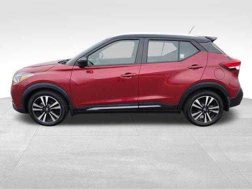 2018 Nissan Kicks SR