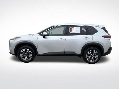 Brilliant Silver Metallic 2023 Nissan Rogue SV