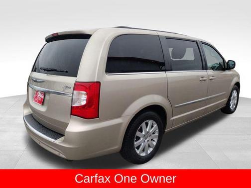 2012 Chrysler Town & Country Touring-L