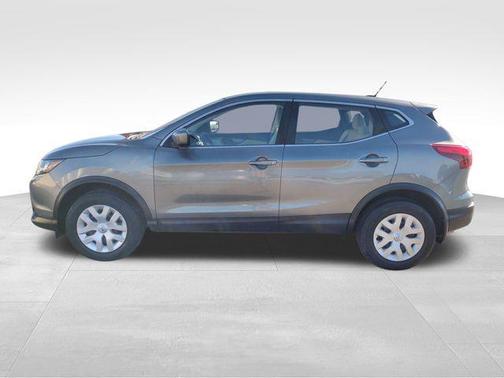 2017 Nissan Rogue Sport S