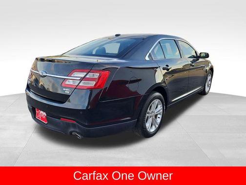 2015 Ford Taurus SEL