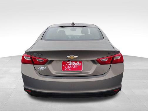2017 Chevrolet Malibu 1LT