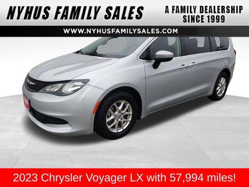 2023 Chrysler Voyager LX