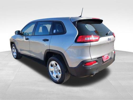 2017 Jeep Cherokee Sport