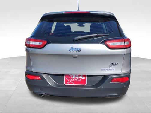 2017 Jeep Cherokee Sport
