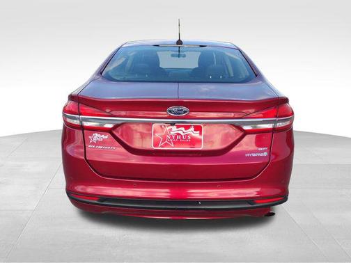 2018 Ford Fusion Hybrid SE