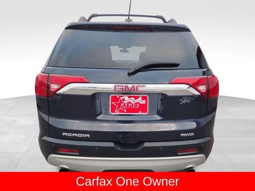 2017 GMC Acadia SLE-2