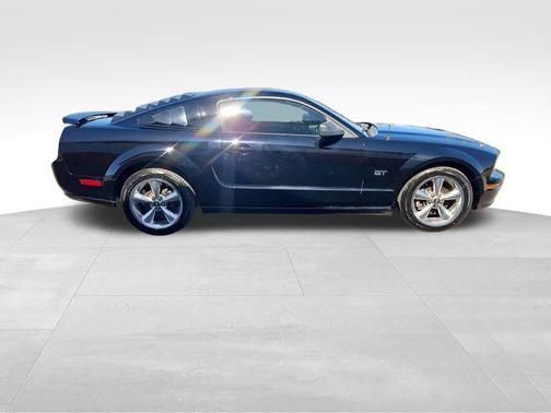 2006 Ford Mustang GT Premium