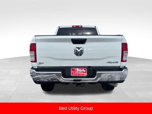 2020 RAM 2500 Tradesman Crew Cab 4x4 6'4' Box