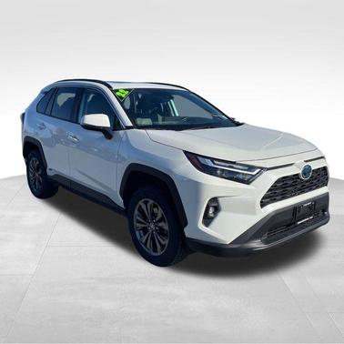 2022 Toyota RAV4 Hybrid XLE Premium