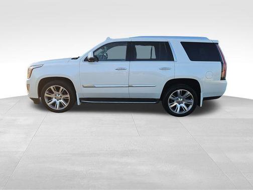 2016 Cadillac Escalade Luxury