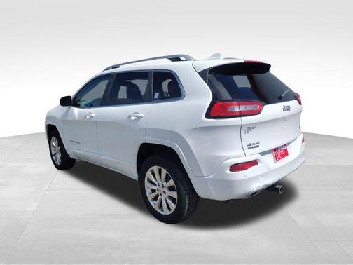 2016 Jeep Cherokee Overland