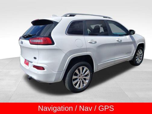 2016 Jeep Cherokee Overland