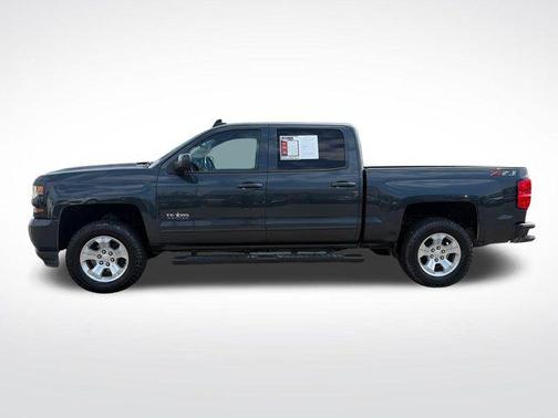 Graphite Metallic 2018 Chevrolet Silverado 1500 2LT