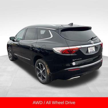 2022 Buick Enclave AWD Essence