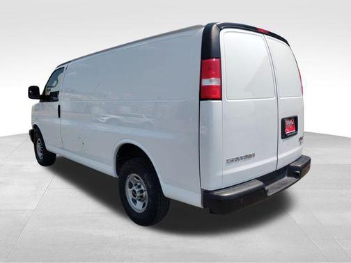 2023 GMC Savana 2500 Work Van