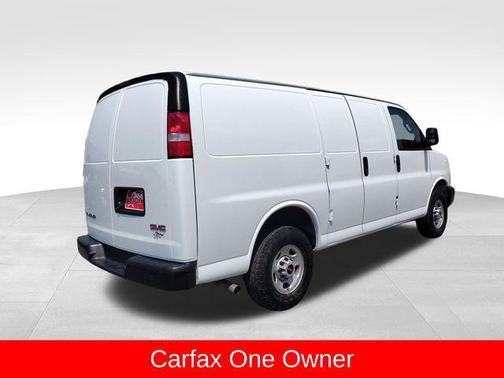 2023 GMC Savana 2500 Work Van