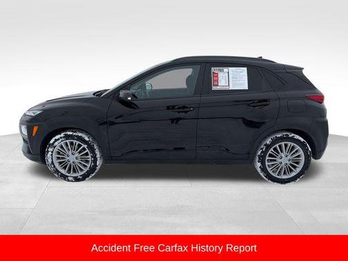 2021 Hyundai KONA SEL Plus