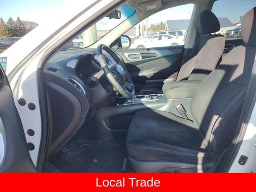 2014 Nissan Pathfinder SV