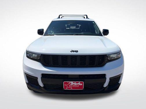 Bright White Clearcoat 2023 Jeep Grand Cherokee L Altitude