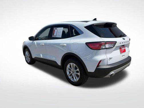 OXFORD WHITE 2020 Ford Escape SE