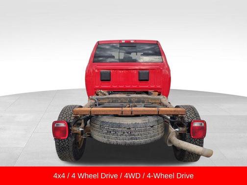 2018 RAM 2500 Big Horn Crew Cab 4x4 8' Box