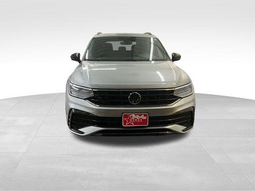 2022 Volkswagen Tiguan 2.0T SE R-Line Black 4MOTION