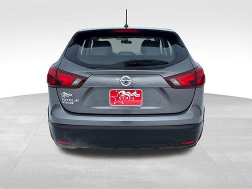 2017 Nissan Rogue Sport S