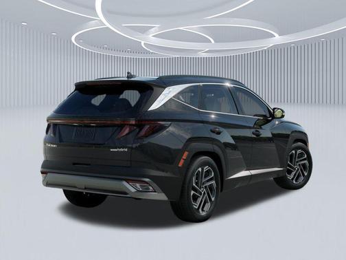 Ash Black 2026 Hyundai TUCSON Hybrid Limited