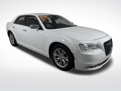 2016 Chrysler 300 S