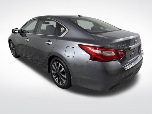 2016 Nissan Altima 2.5 SV