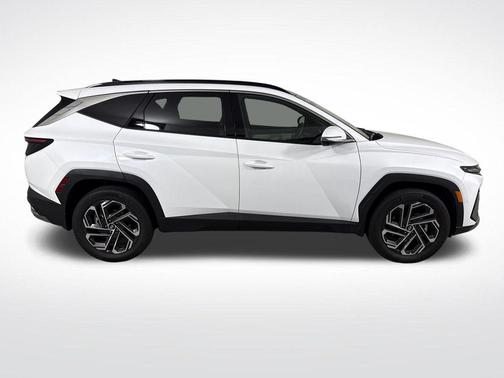 Creamy White Pearl 2025 Hyundai TUCSON Hybrid Limited