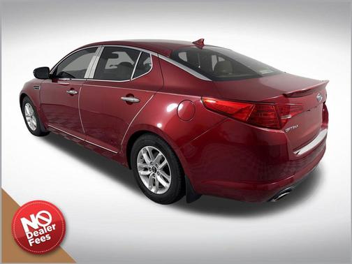 Spicy Red 2011 Kia Optima LX