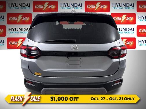 Lunar Silver Metallic 2024 Honda Pilot EX-L