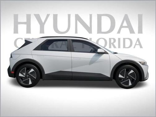 2025 Hyundai IONIQ 5 SEL