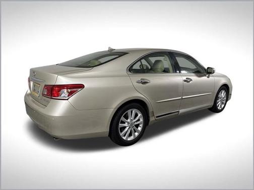 2011 Lexus ES 350 Base