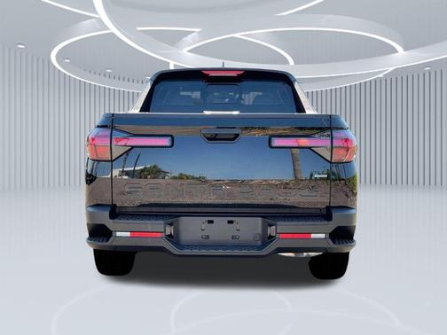 2025 Hyundai SANTA CRUZ SEL Activity