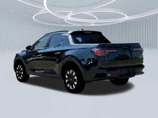 2025 Hyundai SANTA CRUZ SEL Activity