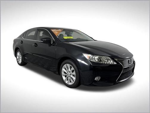 2014 Lexus ES 300h Base