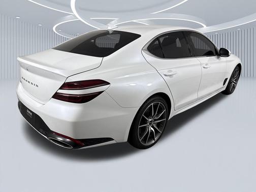 2025 Genesis G70 2.5T RWD