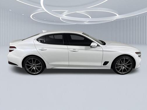 2025 Genesis G70 2.5T RWD