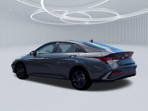 2026 Hyundai ELANTRA Sport