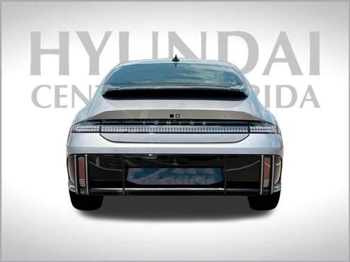 2025 Hyundai IONIQ 6 Limited