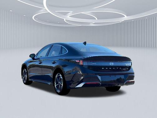 2026 Hyundai SONATA SEL