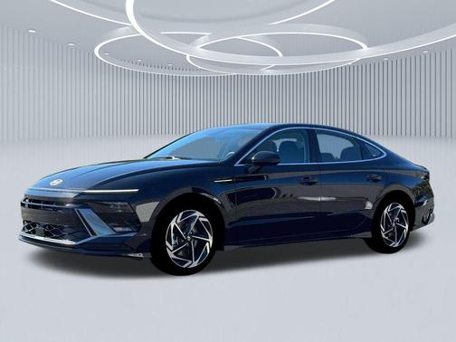 2026 Hyundai SONATA SEL