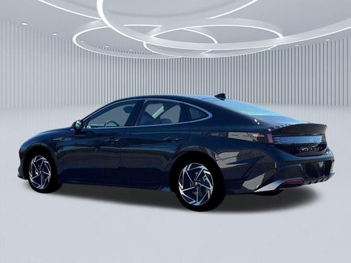 2026 Hyundai SONATA SEL