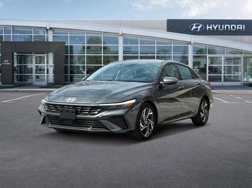 2025 Hyundai ELANTRA Limited